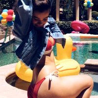 Hailee Steinfeld Is A Cutie With A Booty