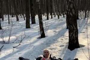 I Like To Masturbate In A Forest But I Think It Would Be Better If You Fuck Me A The Forest😜