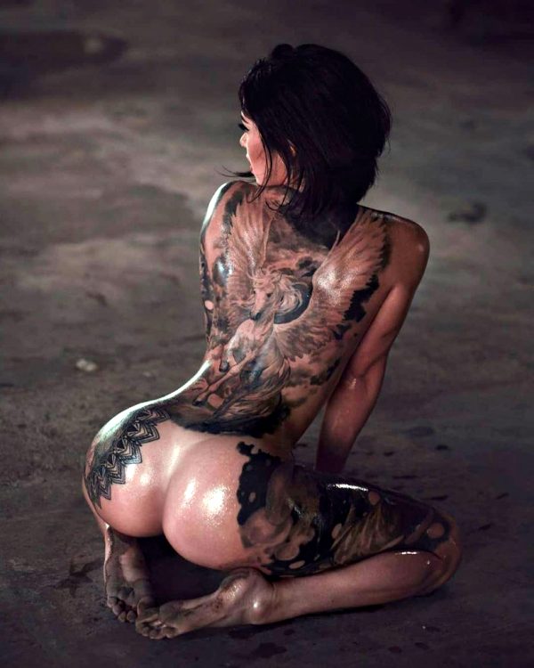 inked-and-oiled_001