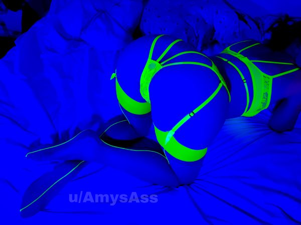my-neon-ass_001